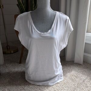 WHITE HOUSE BLACK MARKET Classic White Scoop-Neck Top